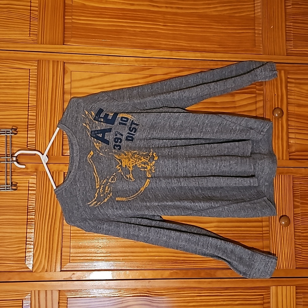 Grey American Eagle long sleeve shirt